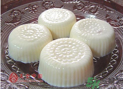 冰皮月餅怎么做好吃？冰皮月餅及餡兒的做法推薦
