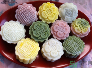 冰皮月餅怎么吃？冰皮月餅怎么吃對(duì)身體好