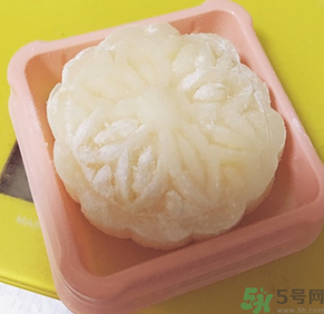 冰皮月餅怎么吃？冰皮月餅怎么吃對(duì)身體好