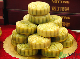 寶寶可以吃月餅嗎？寶寶吃月餅注意事項(xiàng)