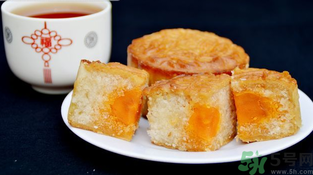 月餅吃多了會怎么樣？哪些人不宜吃月餅？