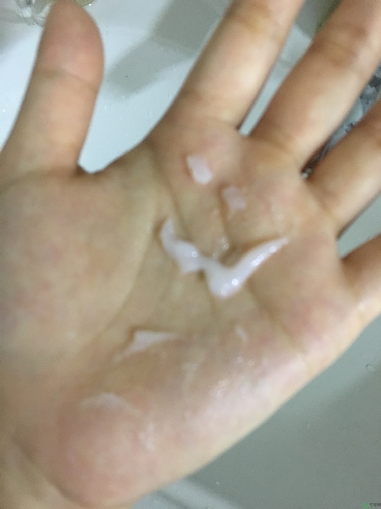 春雨和水光面膜哪個(gè)好？春雨面膜和水光面膜哪個(gè)好？