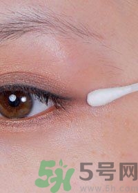 眼線怎么畫好看圖解？單眼皮怎么畫眼線好看？
