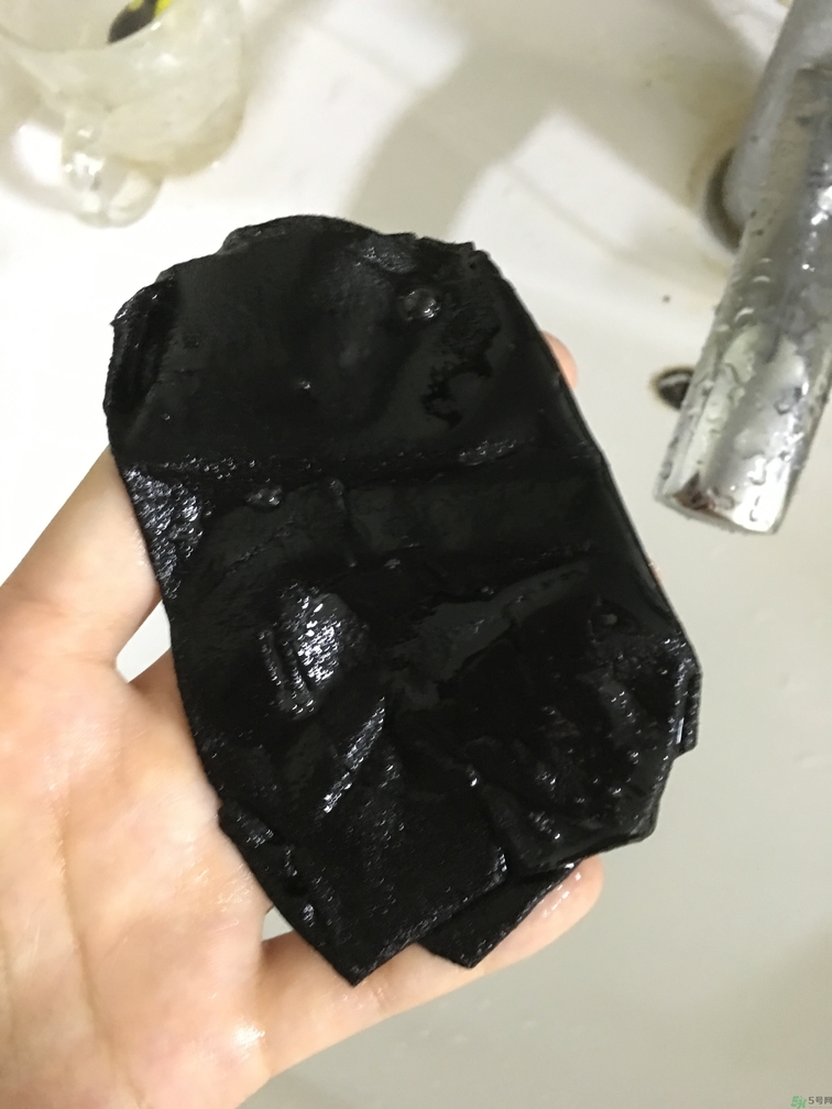 春雨和水光面膜哪個(gè)好？春雨面膜和水光面膜哪個(gè)好？