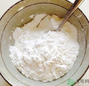 冰皮月餅粉什么牌子好？冰皮月餅粉要蒸嗎？