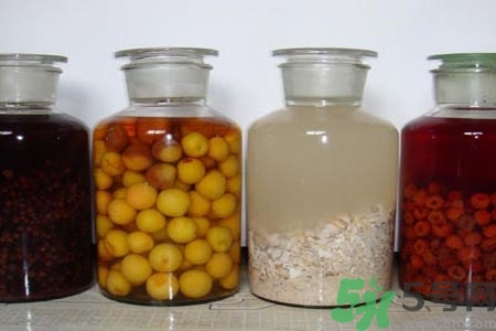 藥酒的好處有哪些？長(zhǎng)期喝藥酒的好處有什么？