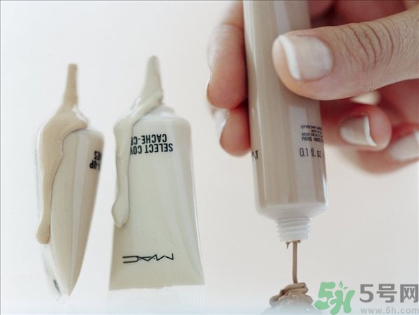bb霜過期了還能用嗎？bb霜的保質(zhì)期一般是多久？