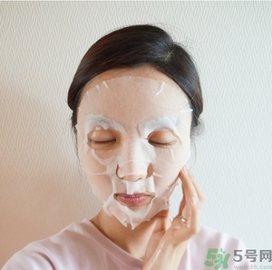 桃淑屋水光面膜和jayjun水光面膜哪個好？