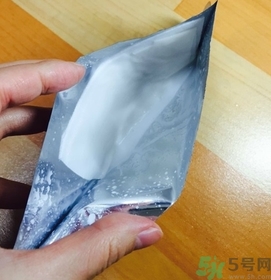 桃淑屋水光面膜和jayjun水光面膜哪個(gè)好？