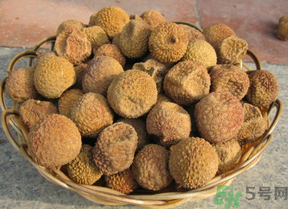 干桂圓吃多了會(huì)怎樣？干桂圓吃多了會(huì)胖嗎？