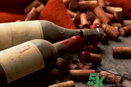 紅酒開瓶器怎么用？沒有開瓶器怎么開紅酒？