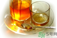 早晨空腹喝蜂蜜水好嗎？蜂蜜水什么時(shí)候喝好？