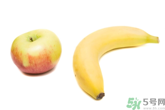 蘋(píng)果和香蕉能不能一起吃？蘋(píng)果和香蕉能一起榨汁嗎？