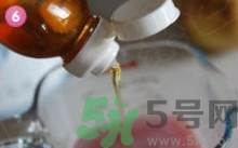 石榴水弄衣服上怎么洗？石榴汁怎么清洗？