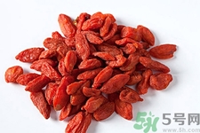 枸杞一天吃多少為宜？枸杞什么時候吃最好？