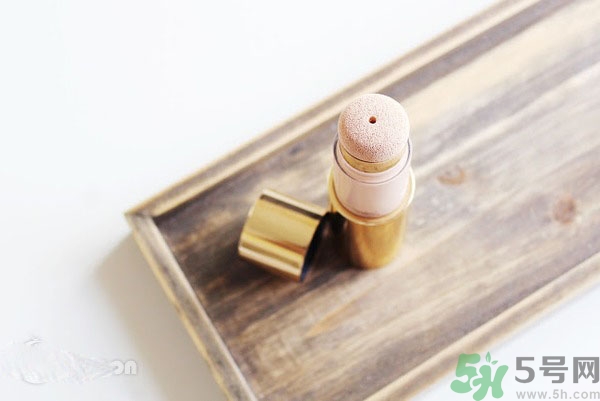 estee lauder氣墊粉底棒怎么樣？雅詩(shī)蘭黛氣墊粉底棒好用嗎？
