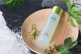 相宜本草的護(hù)膚品怎么樣？相宜本草的護(hù)膚品適合多大年齡？