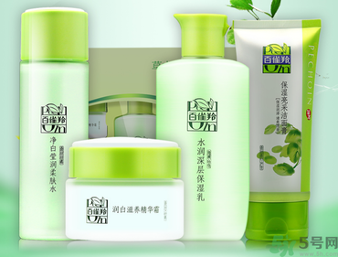 相宜本草和百雀羚哪個好用？百雀羚和相宜本草哪個更好一點？