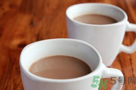 為什么喝奶茶后睡不著覺(jué)？喝奶茶會(huì)失眠怎么辦？