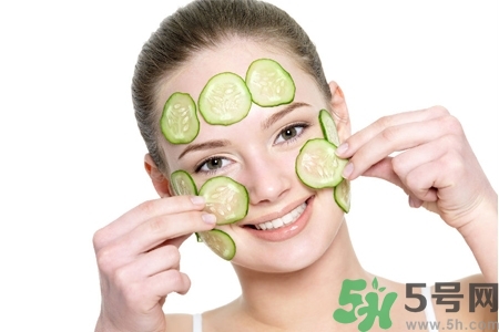 貼黃瓜片后要洗臉嗎？敷黃瓜片后需要洗臉嗎？