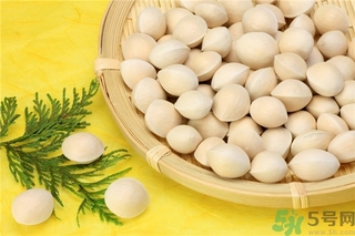 白果什么時候成熟？沒熟的白果能不能吃？