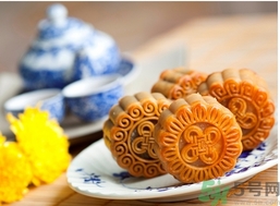 蛋黃月餅好吃嗎？蛋黃月餅?zāi)膫€牌子好吃？