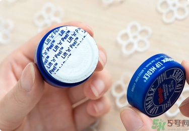 Blistex碧唇小藍(lán)罐好用嗎？怎么用？