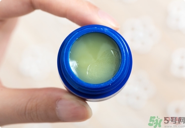 Blistex碧唇小藍(lán)罐好用嗎？怎么用？