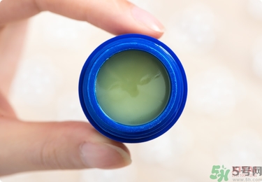 Blistex碧唇小藍(lán)罐好用嗎？怎么用？