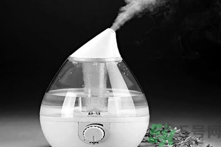 加濕器里可以加精油嗎？加濕器里可以加醋嗎？