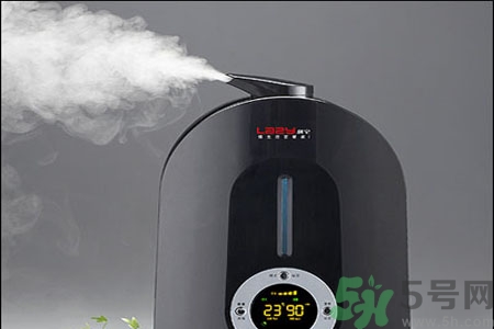 加濕器里可以加精油嗎？加濕器里可以加醋嗎？