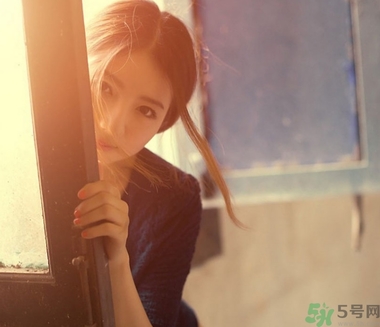 女性頭暈?zāi)垦Ｔ趺椿厥?？女性頭暈?zāi)垦Ｔ趺崔k？