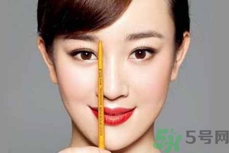 ?眉毛上可以涂生發(fā)液嗎？眉毛涂生發(fā)水有副作用嗎？
