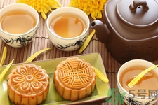 吃月餅可以和什么搭配？吃月餅搭配哪些食物最好？