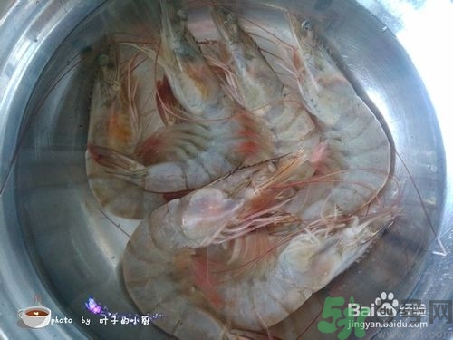 活蝦怎么處理干凈蝦線？活蝦怎么去蝦線？