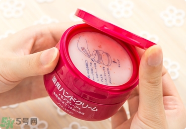 資生堂護(hù)手霜怎么樣？資生堂護(hù)手霜100g紅罐好用嗎？