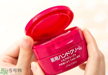 資生堂護(hù)手霜怎么樣？資生堂護(hù)手霜100g紅罐好用嗎？