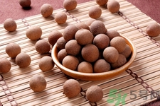 干桂圓怎么吃不上火？吃干桂圓有什么好處？