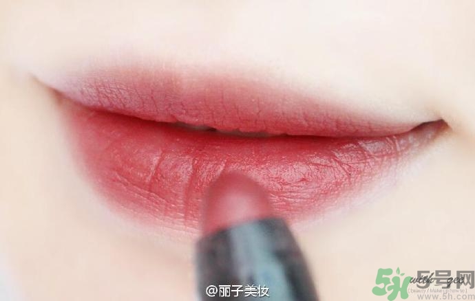 韓孝珠妝怎么化？韓孝珠韓式清新裸妝怎么化？