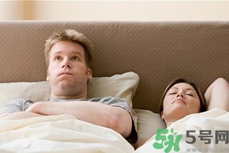 晚上如何快速入睡？快速入睡的方法有哪些？