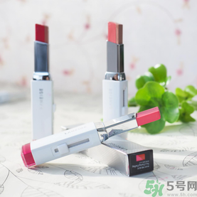 蘭芝雙色口紅哪個顏色好看？蘭芝雙色口紅怎么涂？