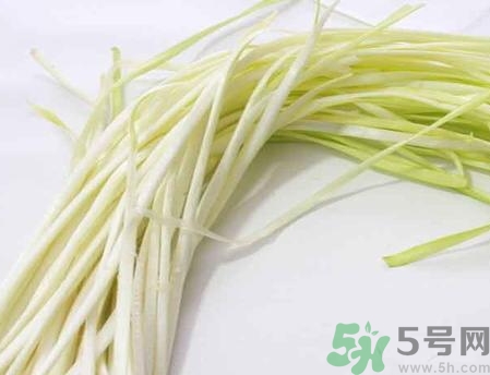 韭黃變青了還可以吃嗎？韭黃變綠了是怎么回事？