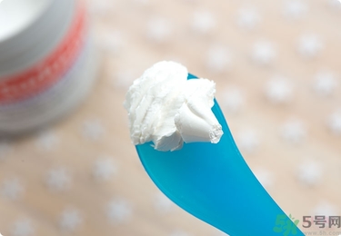 Sudocrem屁屁霜怎么用？sudocrem屁屁霜初生寶寶能用嗎？