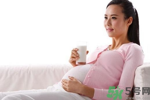 胎兒智商由誰決定？胎兒智商與什么有關