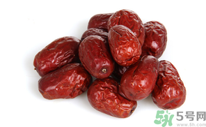 吃鮮棗好還是干棗好？鮮棗和干棗哪個(gè)有營(yíng)養(yǎng)？