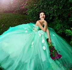 結(jié)婚可以穿綠色衣服嗎？結(jié)婚為什么穿綠鞋子？