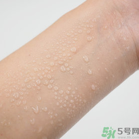 露娜luna氣墊粉底好不好用？luna氣墊bb好用嗎？