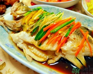 鱸魚蒸多長時(shí)間？鱸魚怎么蒸？
