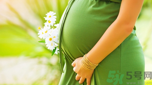孕婦缺鈣的癥狀有哪些？孕婦缺鈣怎么補(bǔ)？
