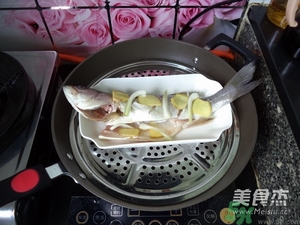 鱸魚蒸多長時(shí)間？鱸魚怎么蒸？